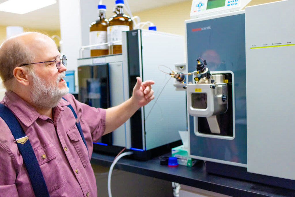 Bill Geisbert, Senior Analytical Chemist, analyzes toxins for Mote's Ecotoxicology Program in the Florida Red Tide Mitigation & Technology Development Facility