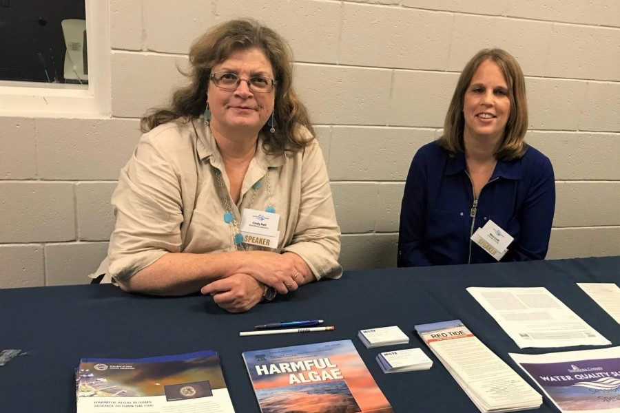 Dr. Cindy Heil of Mote and Mary Lusk of UF.